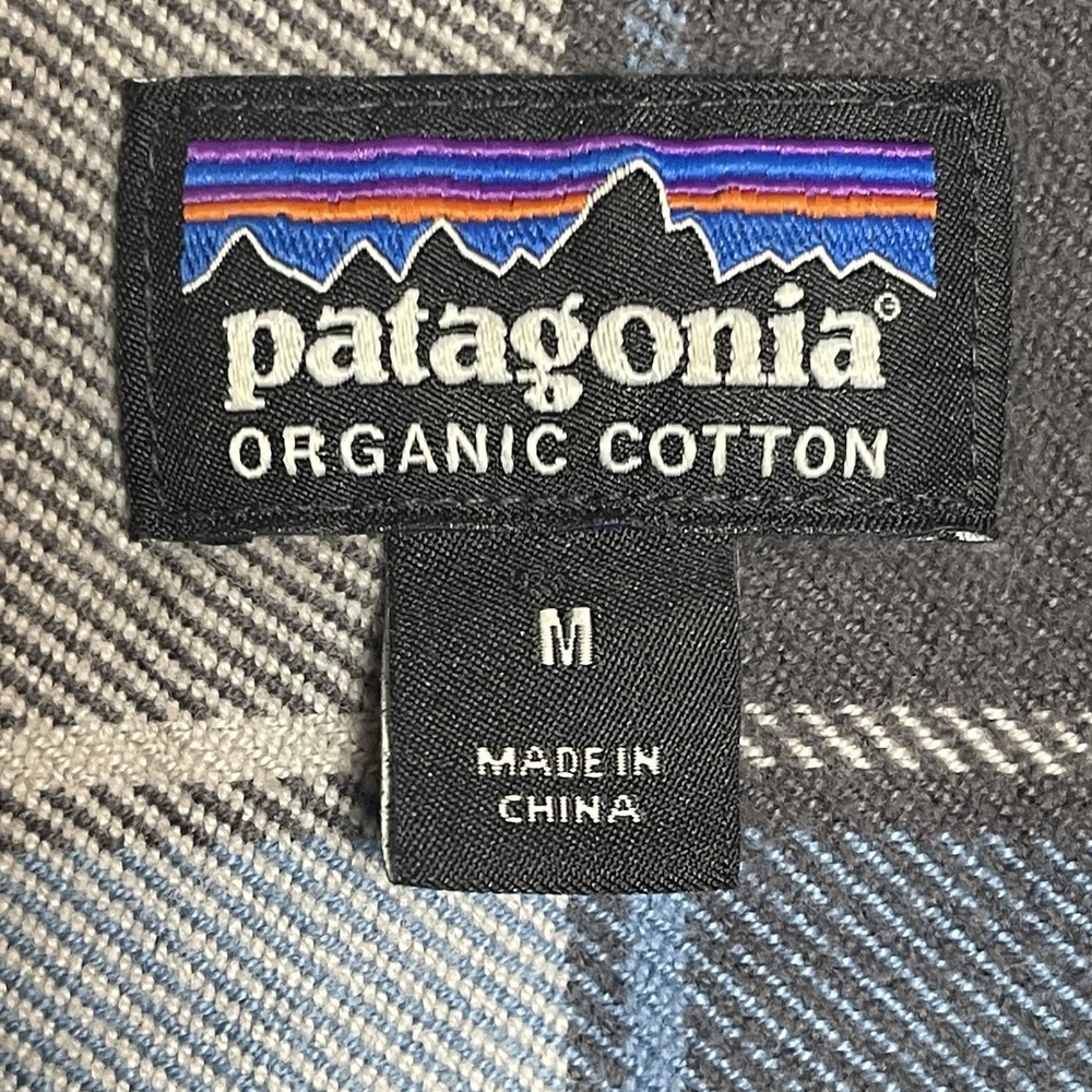 Patagonia Fjord Flannel Button Down Shirt Mens M Blue/Gray Plaid Organic Cotton - Picture 9 of 10